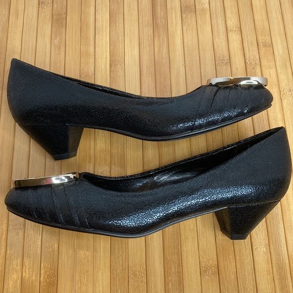 Bijou Shoes by AJ Valenci Shoes - Picture 4 of 12